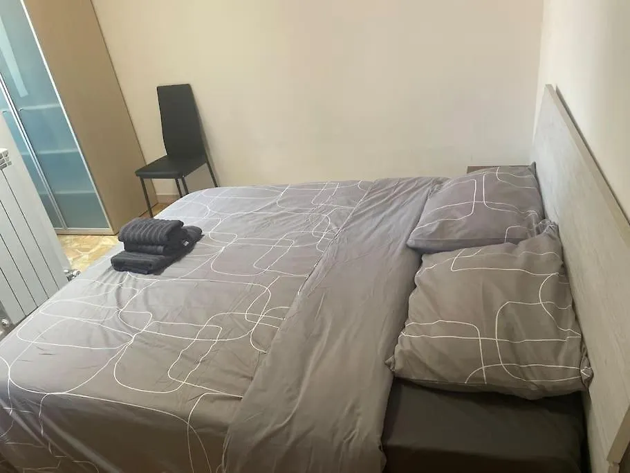 Malpensa House 29 Piu Servizio Taxi Mxp 20 Euro Lonate Pozzolo 0*,  Italy